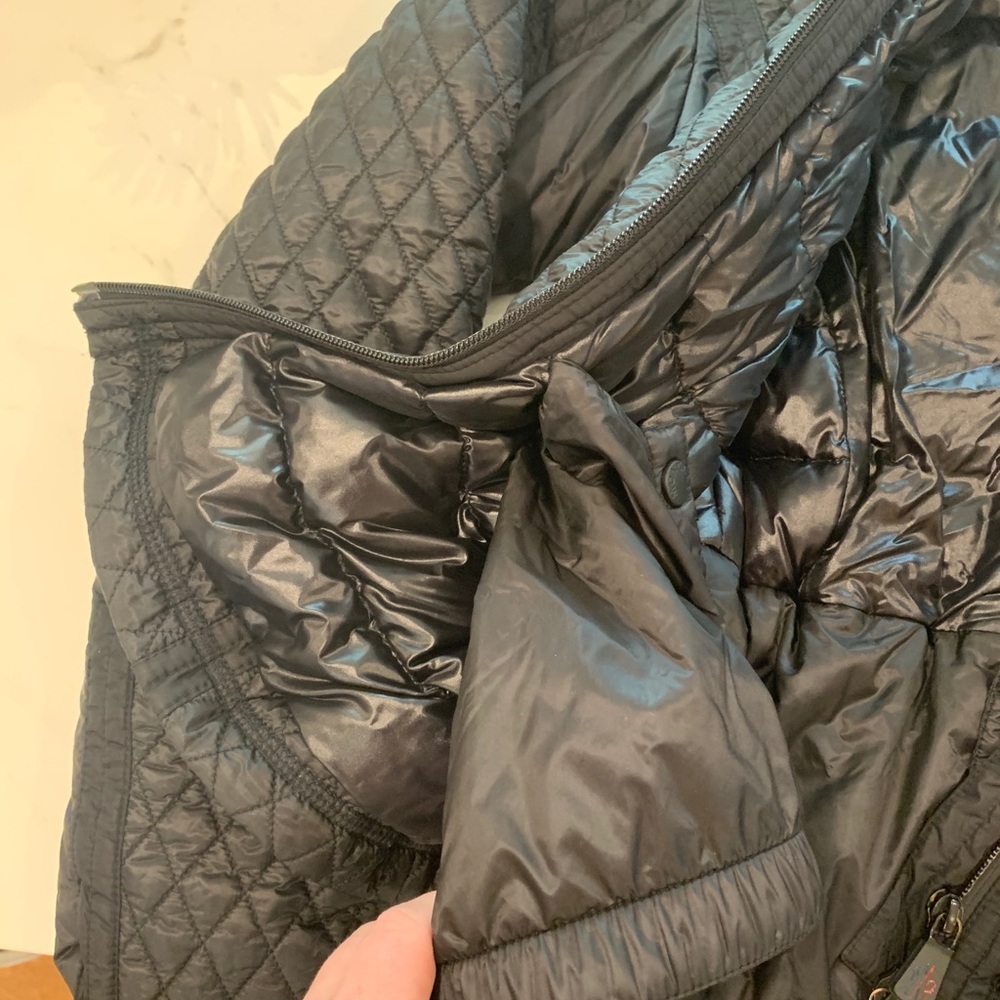 Moncler ski jacket - Picture 3 of 8